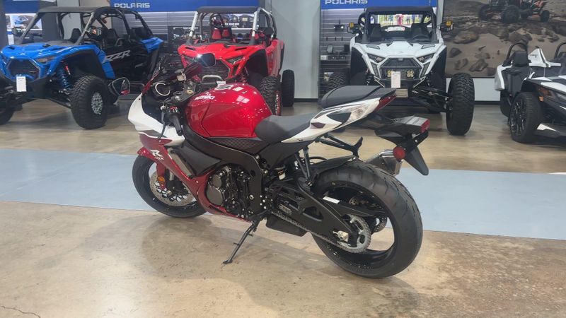 New 2027 Suzuki GSX-R600 Image 6