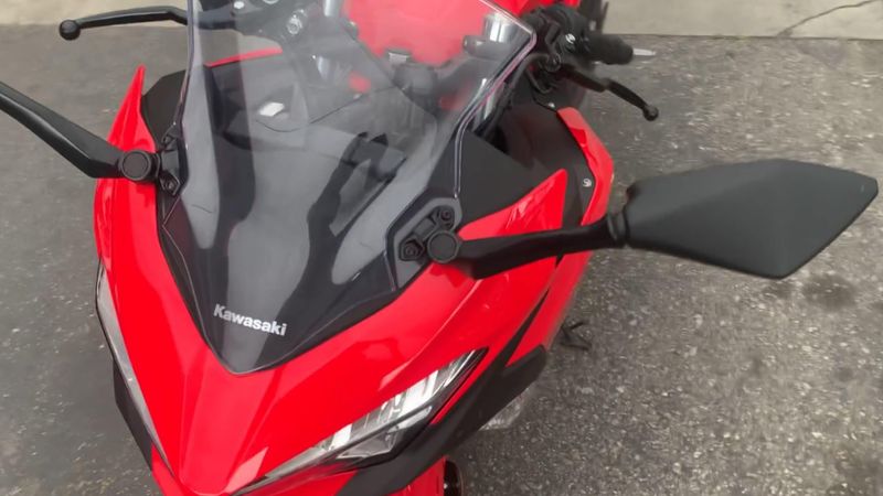 Used 2021 Kawasaki Ninja 400 Base Image 6