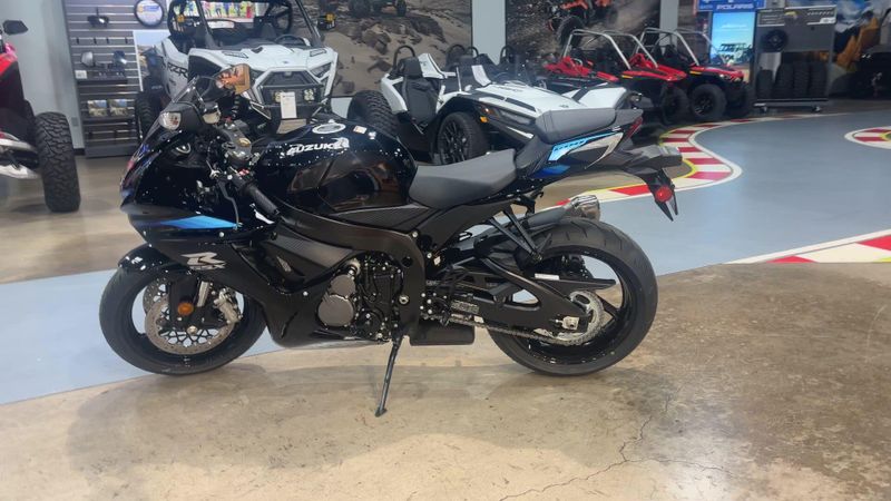 New 2027 Suzuki GSX-R600 Image 5