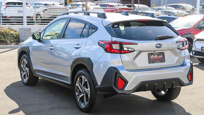 2024 Subaru Crosstrek PremiumImage 2