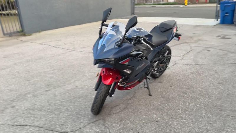 New 2026 Kawasaki NINJA 500 ABS Image 4