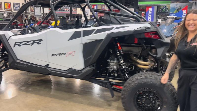New 2026 Polaris RZR PRO R 4 ULTIMATE Image 9