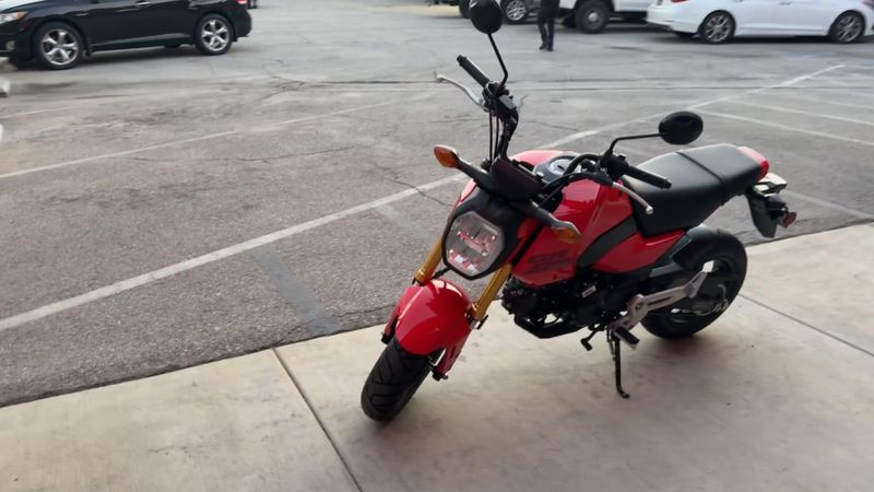 New 2025 Honda Grom Image 4