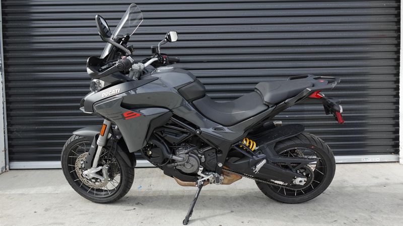 Used 2023 Ducati Multistrada V2 S 