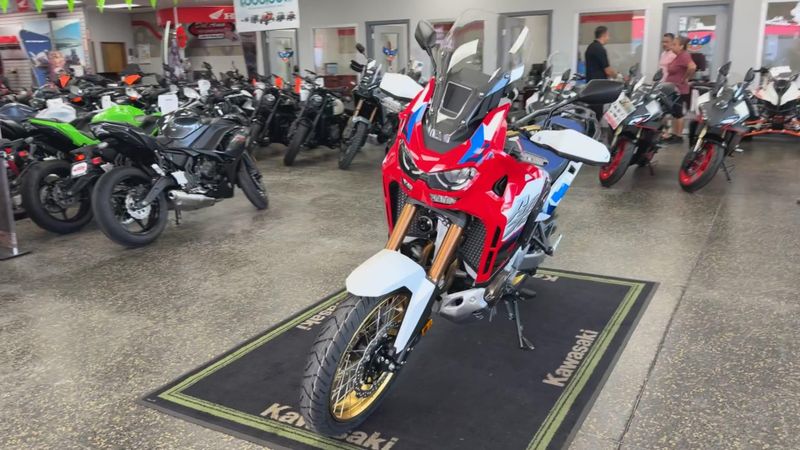 New 2026 Honda AFRICA TWIN ADV SP ES DCT Image 3