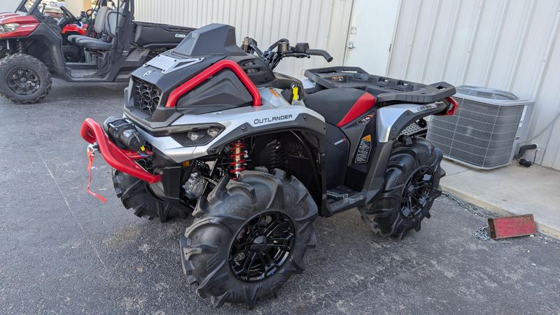 2025 Can-Am OUTLANDER XMR 1000 HYPER SILVER AND LEGION RED Image 1