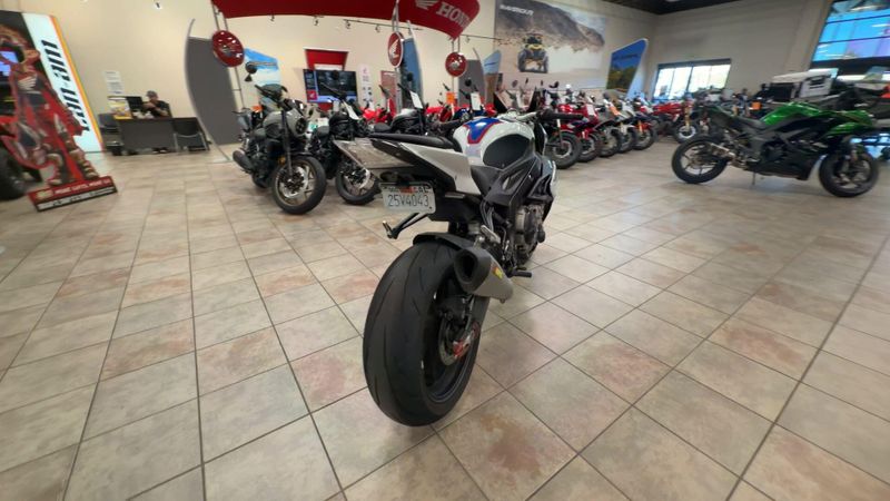 Used 2019 BMW S 1000 R Image 8