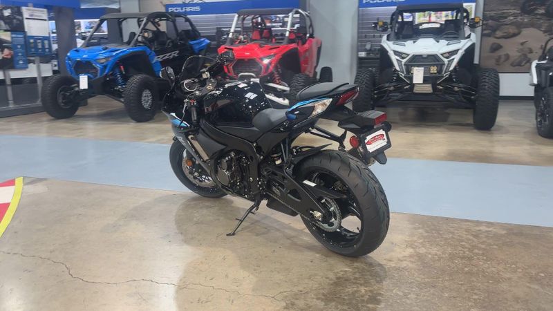 New 2027 Suzuki GSX-R600 Image 6