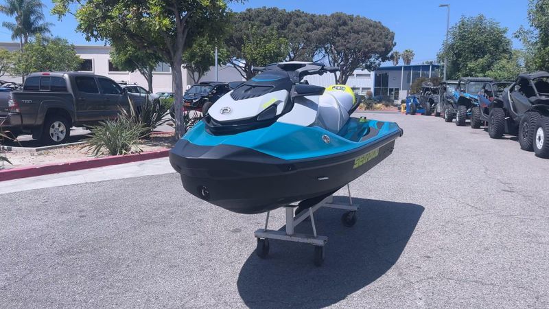 New 2026 Sea-Doo GTI SE 170 Image 8