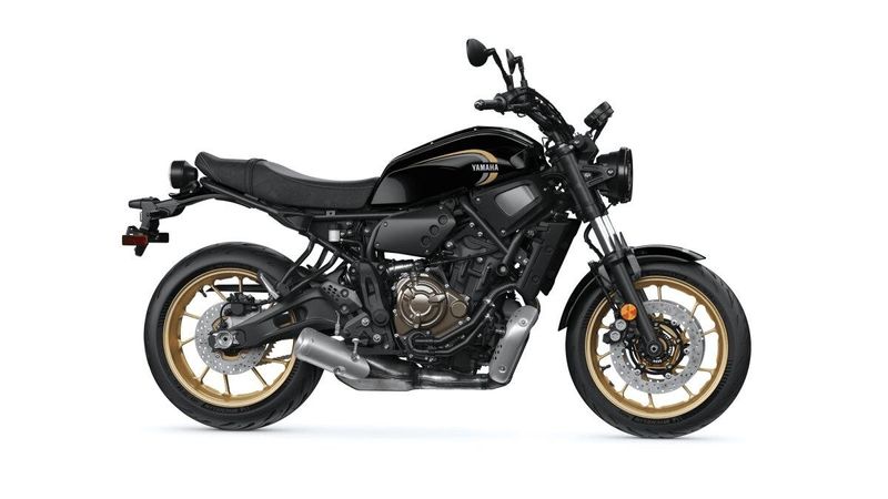 NEW 2025 YAMAHA XSR700 Image 1