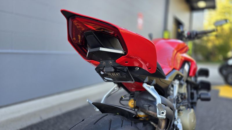 Used 2021 Ducati STREETFIGHTER V4S 