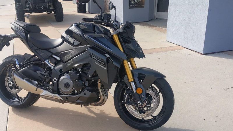New 2027 Suzuki GSX-S1000 Image 9