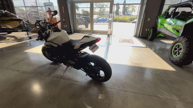 Used 2024 Triumph STREET TRIPLE 675 R Image 6