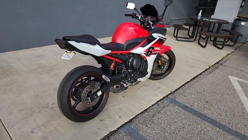 Used 2014 Yamaha FZ 6 R Image 3