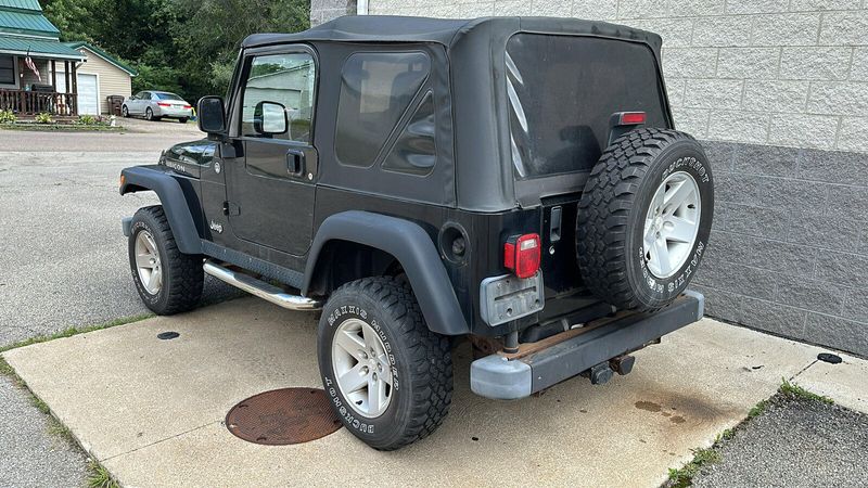 2005 Jeep Wrangler JK RubiconImage 3