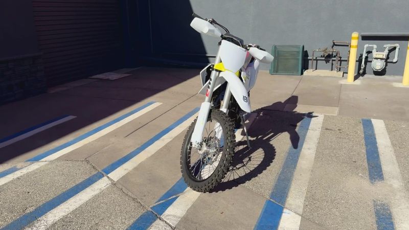 New 2025 Husqvarna FX 350 Image 8