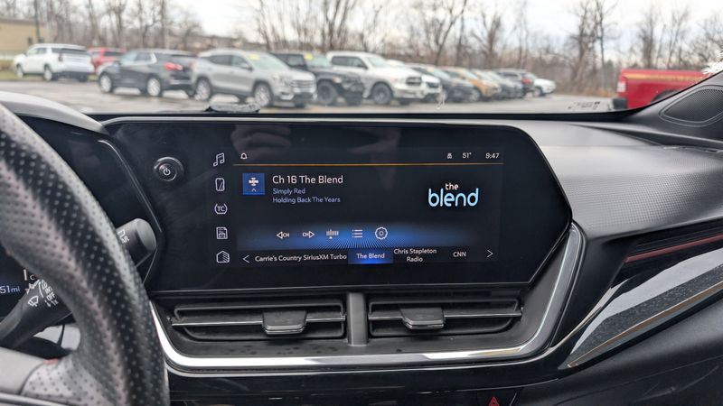 Used 2024 Chevrolet Trax 2RSImage 21