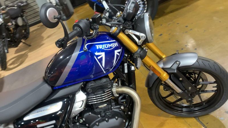 New 2025 Triumph SPEED 400 Image 3