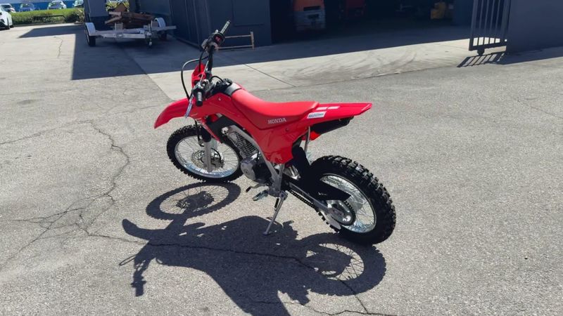 New 2027 Honda CRF125F Image 7