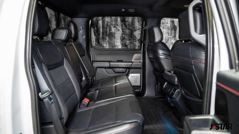 2024 Ford F-150 Raptor photo 18