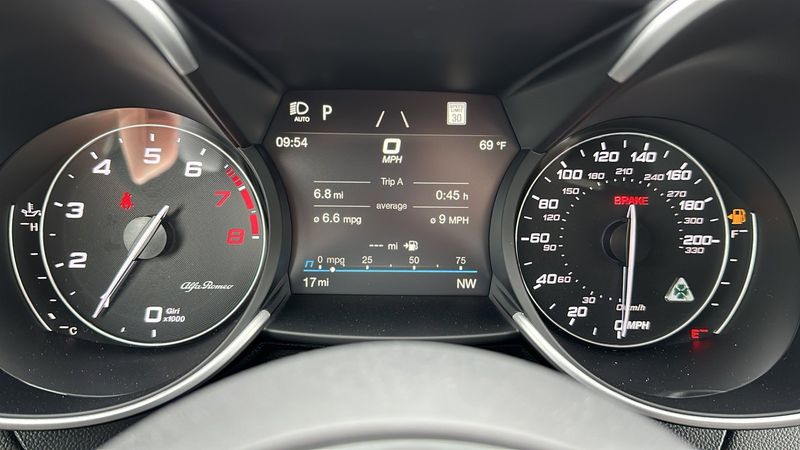 2023 Alfa Romeo Giulia Quadrifoglio RwdImage 21