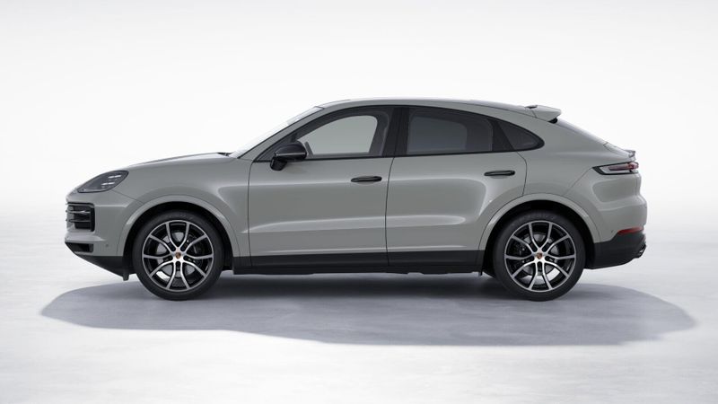 2025 Porsche Cayenne BaseImage 2