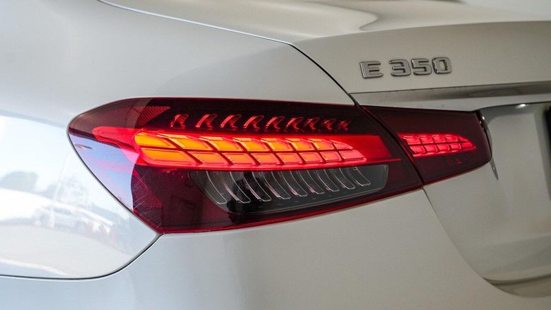 2022 Mercedes-Benz E-Class E 350Image 9