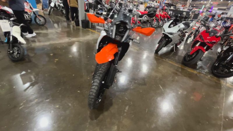 New 2025 KTM 390 ADVENTURE X Image 3