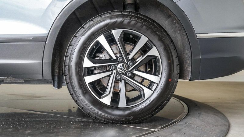 2024 Volkswagen Tiguan 2.0T SImage 10