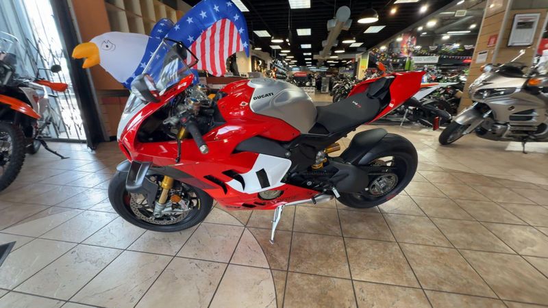 Used 2023 Ducati PANIGALE V4 R Image 5