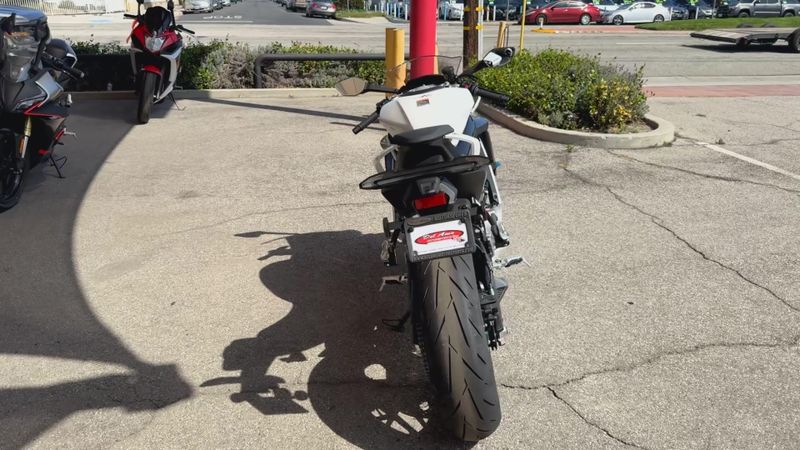 New 2026 CFMOTO 675SS Image 3