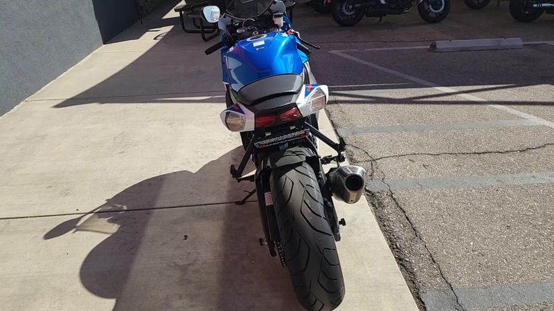 Used 2024 Suzuki GSX-R600 CA Image 2