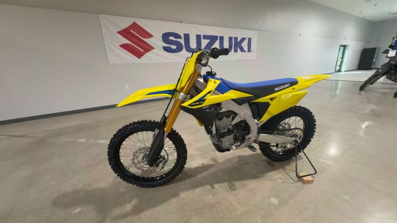 New 2026 Suzuki RM-Z450 Image 3