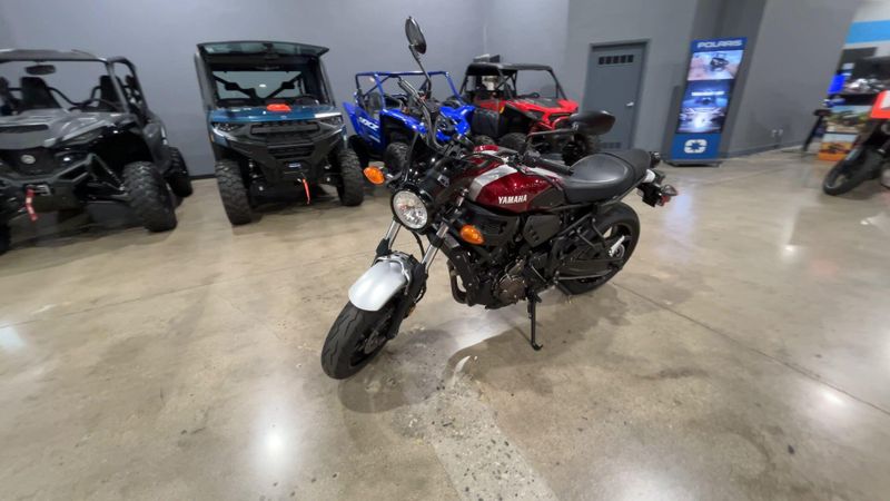 2018 Yamaha XSR700  in a RASPBERRY METALLIC exterior color. Del Amo Motorsports of Redondo Beach (424) 390-7811 delamomotorsports.com 