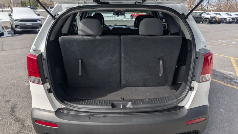Used 2013 Kia Sorento LXImage 10
