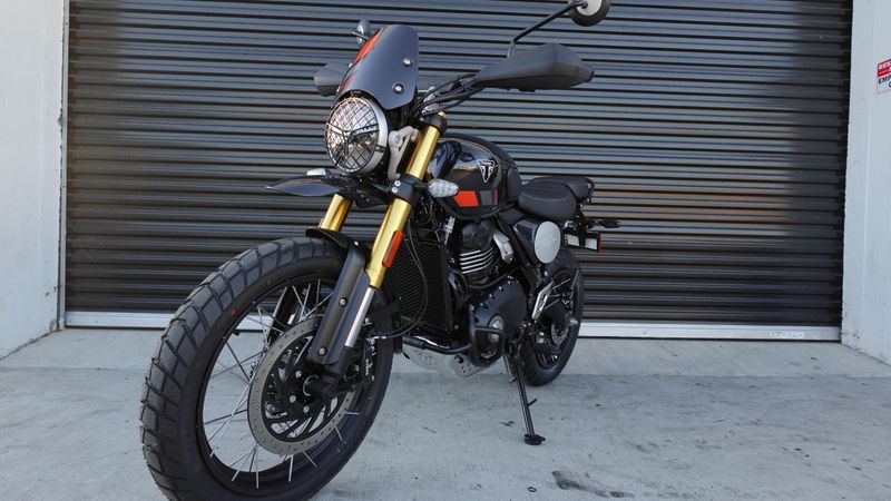New 2026 Triumph Scrambler 400 XC 