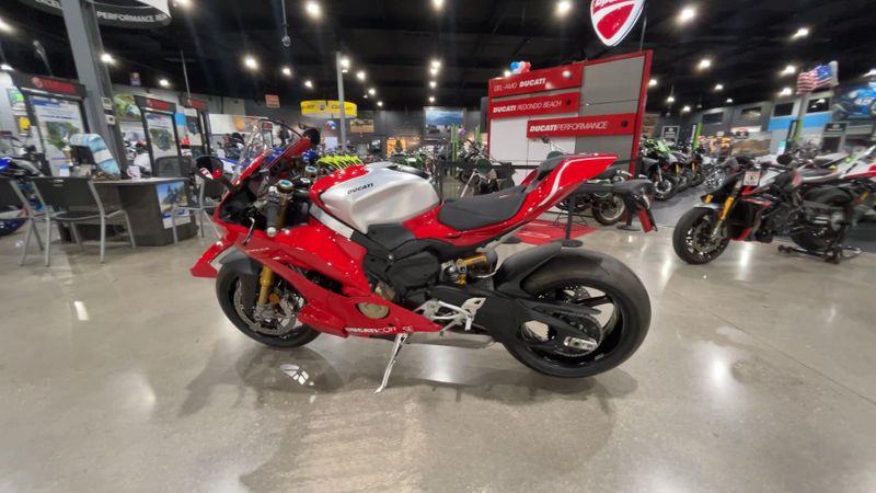 New 2026 Ducati PANIGALE V4 R Image 5
