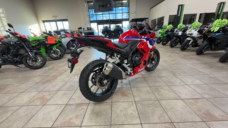 New 2025 Honda CBR500R ABS Image 9