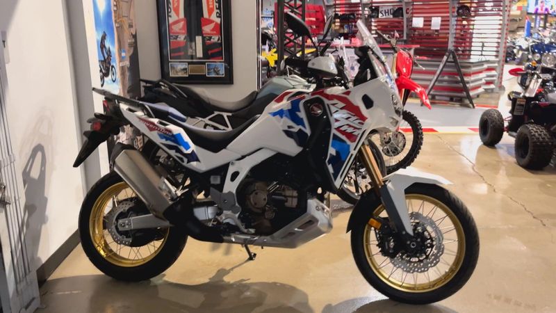 New 2026 Honda AFRICA TWIN DCT Image 6