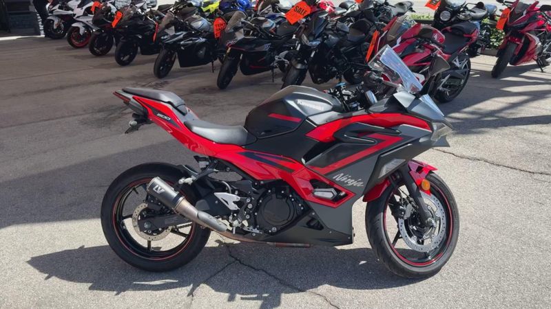 Used 2024 Kawasaki Ninja 500 SE ABS Image 5
