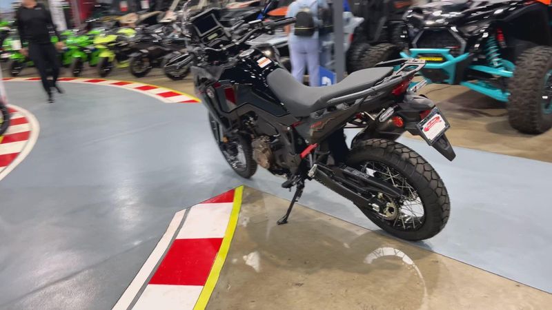 New 2025 Honda AFRICA TWIN DCT Image 2