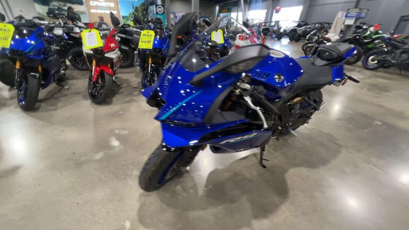 New 2027 Yamaha YZF-R9 Image 4