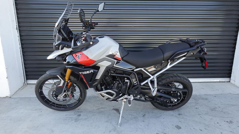 New 2025 Triumph Tiger 900 Rally Pro 