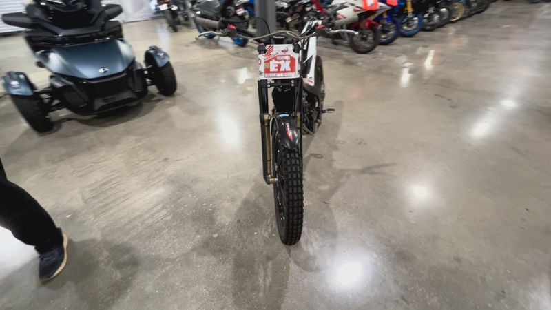 Used 2018 Honda COTA 300RR Image 7