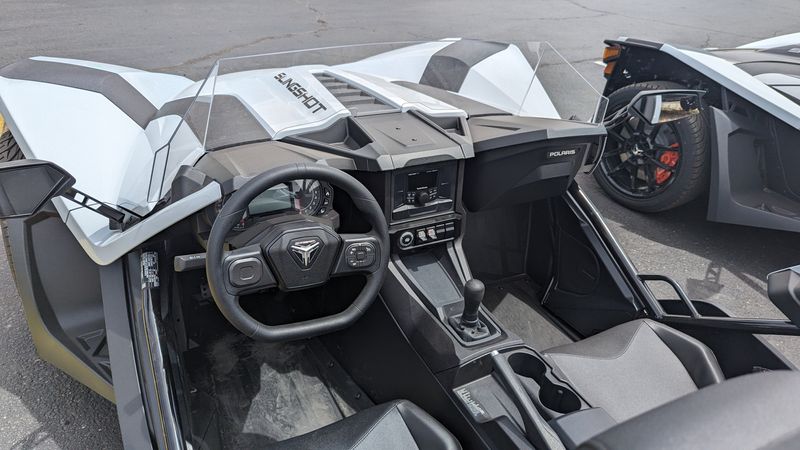 2024 Polaris SLINGSHOT S TECH MANUAL S with Technology Package IImage 14