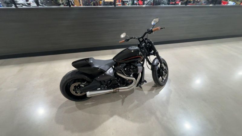 Used 2019 Harley-Davidson FXDR 114 Image 4