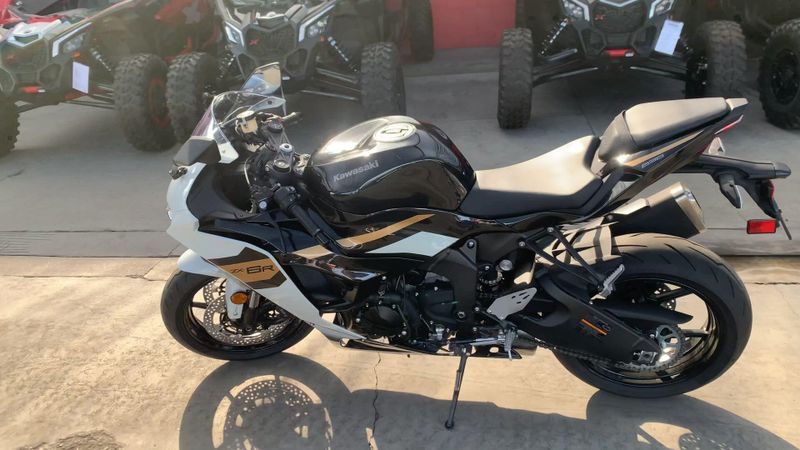 New 2026 Kawasaki NINJA ZX-6R ABS Image 6