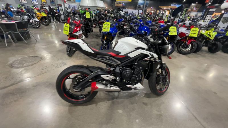Used 2024 Triumph Street Triple 765 R Image 9