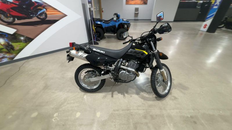 New 2027 Suzuki DR650S Image 4