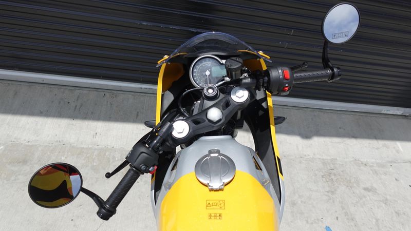 New 2026 Triumph Thruxton 400 